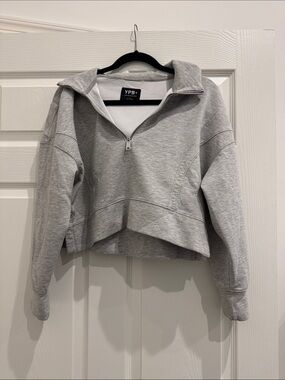 YPB Light Gray Quarter-Zip Cropped Hooded Sweatshirt